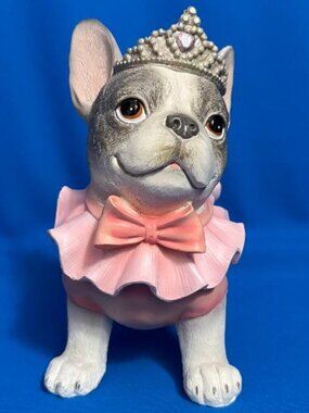NWOT ~ ADORABLE FRENCHIE / FRENCH BULLDOG PRINCESS / QUEEN GORGEOUS STATUE